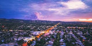 The fire is currently burning near hicks hill road, orchard road, lewis street and prith road. The Latest Updates From The Cherry Gardens Bushfire Glam Adelaide
