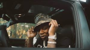 Fredrick dewon thomas givens ii (born march 29, 1996), known professionally as fredo bang, is an american rapper.he is best known for his tracks oouuh and top (featuring lil durk).in april 2020, he released his debut studio album, most hated, through se lavi productions and def jam recordings Fredo Bang War Time Official Video Youtube