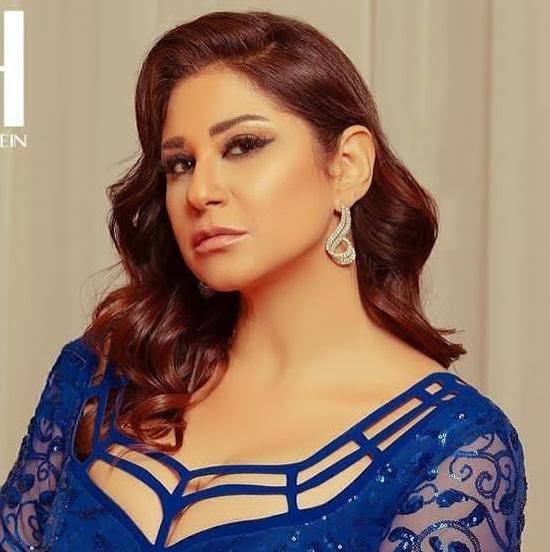 باطلالة هادئة .. إنجى شرف تبهر متابعيها بظهورها الجذاب