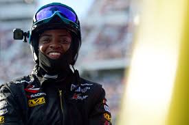 They can mean the difference between winning and losing. Meet Brehanna Daniels The First Black Woman To Join A Nascar Pit Crew By Andrew Lawrence Gen