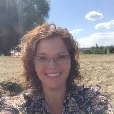 Karen Fedak's Instagram, Twitter & Facebook