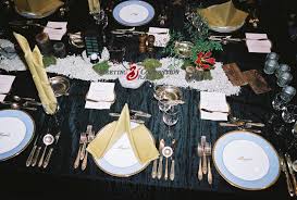 Keep in mind that you need both the physical converter and the power converter, so make sure whatever you get has both. Table Centerpiece Japanese Garden3 Mice Service Thailand