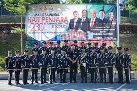 Bilik serbaguna, aras 3, ibu pejabat jabatan imigresen dan pendaftaran kebangsaan jam: Pancaragam Penjara Malaysia Startseite Facebook