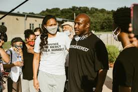 Wnba star maya moore has greeted jonathan irons after he was released from prison in missouri, following her help in overturning his conviction. Espn Films Producing Documentary Project On Maya Moore Espn Press Room U S