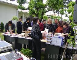 Pentru că este ceea ce trebuie dacă îți dorești să ai timp să. 60 De Ani De Ue Sarbatoriti Cu Tort European La Facultatea