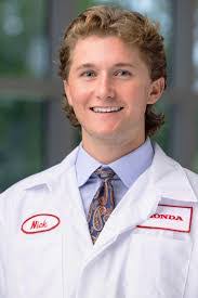 Christopher Vail's Instagram, Twitter & Facebook