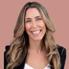 33 Inspiring Female Founders To Follow On Linkedin