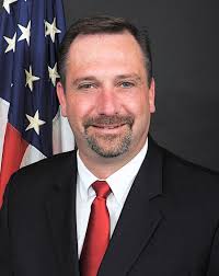 Ken Myers's Instagram, Twitter & Facebook