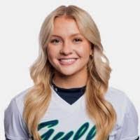 Kristen Beebe's Instagram, Twitter & Facebook