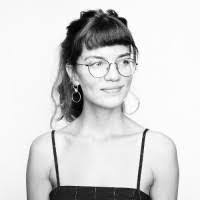 Shauna Golding's Instagram, Twitter & Facebook