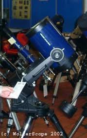 The cassegrain reflector is a combination of a primary concave mirror and a secondary convex mirror, often used in optical telescopes and radio antennas, the main characteristic being that the optical path folds back onto itself, relative to the optical system's primary mirror entrance aperture.this design puts the focal point at a convenient location behind the primary mirror and the convex. Astronomie De Cassegrain Teleskop