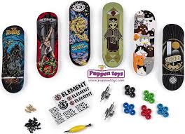 Place your ring finger on the back of the board. Tech Deck Sk8shop Bonus Pack Spinmaster Juguetes Puppen Toys