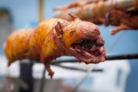 Drop some lime juice onto the flesh as you turn it and remove when the entire carcass is a golden color. Gordon Ramsay Talked About Eating Guinea Pigs And Revealed They Are Delicious