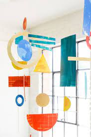 Bauhaus Inspired Mobiles Diy The House That Lars Built Diy Geschenke Selber Machen Bauhaus Kunst Kunststunden