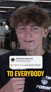 Mensaje de los fans a Dustin Poirier antes de su retiro