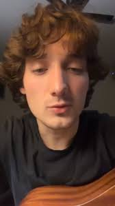 and i love the way she pronounce my name like como tú te llamas