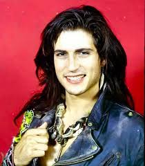 Alisha Eldridge's Instagram, Twitter & Facebook