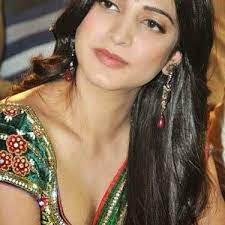 Hot indian milf aunty in hot saree blouse showing deep cleavage and bra strap to fans for money. Saree Cleavage Of Actress And Girls Home Facebook