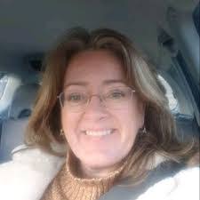 Andrada Morar's Instagram, Twitter & Facebook