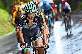 Emanuel buchmann forced to abandon giro d'italia in stage 15 mass crash. Kuriositat Im Radsport Emanuel Buchmann Ist Die Tour Nicht Hart Genug Sportmeldungen Stuttgarter Zeitung