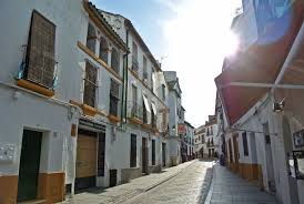 Nach sevilla und málaga ist córdoba die drittgrösste stadt in andalusien und ihre altstadt wurde 1994 von der unesco zum weltkulturerbe erklärt. Ein Spaziergang Durch Cordoba Reisebericht Von Christine Unterwegs