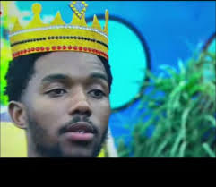 Ok, so I just finished Ur in Bazaar of Bad Dreams. I love the references to  the Tower. My question is what book has the "Low men in yellow coats" in?  Thank