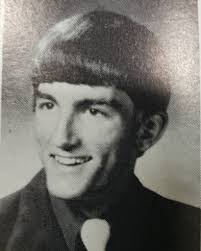 Mark Asche's Instagram, Twitter & Facebook