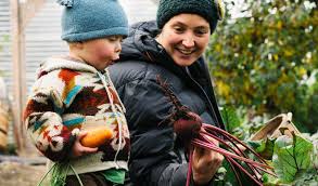 He is 35 years as of today and is a popular television reality actor and is also an author with many books to his name. Eivin Kilcher Alaska The Last Frontier Eivin Kilcher Alaska