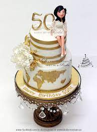 Personalised 50th Birthday Cake Cake Decorating With Fondant 50th Birthday Cake Cakes For Women