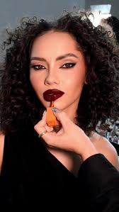 Batom Creamy Matte Hera: Ousadia e Beleza em Destaque