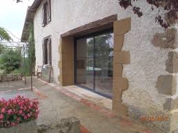 Creation D Une Ouverture Dans Un Mur Porteur Pour La Mise En Place D Une Baie Coulissante Les Batisseurs Mur Porteur Petite Maison De Jardin Baie Coulissante