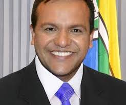 Os deputados que tomam posse hoje