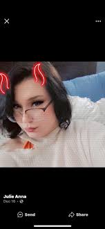 WARNING ‼️‼️‼️ Hello everyone ! As some of you may not know , I am  literally being harassed by a girl In this group named Juliana Robertson  aka Jules Robertson & Julie