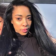 Carolyn Toliver's Instagram, Twitter & Facebook