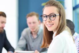 Le port du masque est obligatoire dans les agences pôle emploi. 1 Jeune 1 Solution Le Plan Pour L Emploi Des Jeunes Alliance Du Commerce