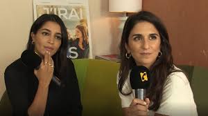 Leila bekhti avec géraldine nakache dans un vieux sketch hilarant cette vieille vidéo a forcément rappelé de bons souvenirs aux fans de tout ce qui brille. Geraldine Nakache Leila Bekhti Notre Interview Croisee Pour J Irai Ou Tu Iras Actus Cine Allocine