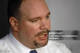 498 Thomas Hendricks Stock Photos, High-Res Pictures, and Images