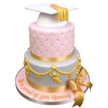 Your graduation party is an event you'll want to remember forever. 17 Graduation Cake Ideas That Bakers And Fakers Will Love With Pictures By Advance Advance Medium