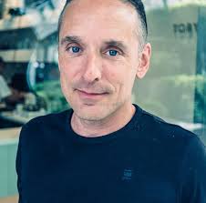 Clip-in pedals or spikey pedals for small feet?