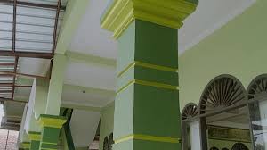 Nggak masalah juga kalau kamar mandimu tidak mendapat cahaya matahari. 11 Warna Cat Dinding Mushola Yang Decorasi Hiasan