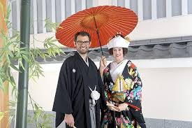 The average cost to rent a wedding dress ranges from 100. Japanese Shinto Style Wedding Photo In Kimono Including Kaiseki Dinner 2021 Chiba