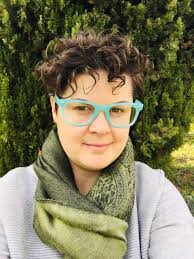 Writer Lynn Sternberger '07 finds her voice in TV writing