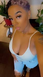 Monique Alaniz's Instagram, Twitter & Facebook