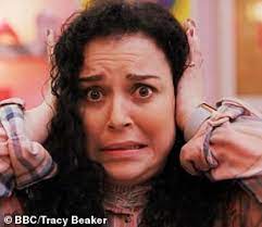Tracy Beaker S Dani Harmer Reunites With The Show S Cast For The First Time In 19 Years Daily Mail Online