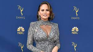 Chrissy teigen, right, was accused of cyberbullying by courtney stodden. Vor Den Kids Chrissy Teigen Wog Sich Fruher Dreimal Taglich Promiflash De