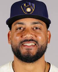 Braves sign rhp to one-year contract