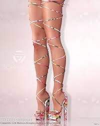 Chinese woman dies from a fall after arguing with her drunk boyfriend on the roof. 50k Members Heels Group Gift By Scandalize Te