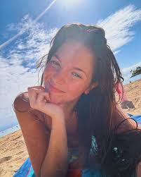 megan nee! (@_megannee) • Instagram photos and videos