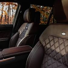The Gl550 With Its Designo Diamond Stitched Upholstery Blends Innovation With Traditional Craftsm Mercedes Benz Gl Class Mercedes Benz Gl Mercedes Interior