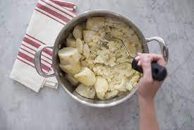 Oxo Good Grips Stainless Steel Potato Masher With Cushioned Handle Good Grips Potato Mashers Masher